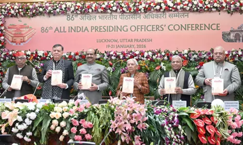 उत्तर प्रदेश भारत की सांस्कृतिक चेतना का केंद्र, बिना यूपी देखे इंडिया अधूरा: हरिवंश