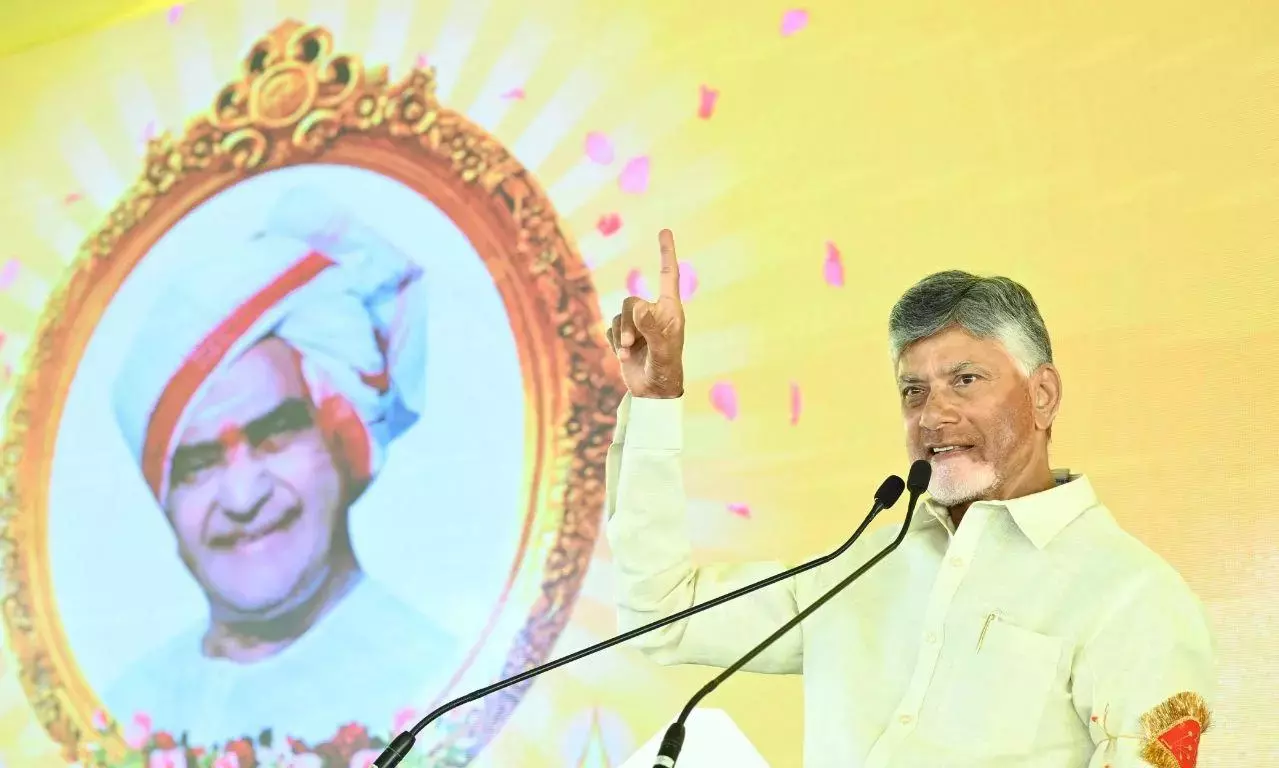 CM ने गुजरात मॉडल से प्रेरित होकर स्थिर सरकार का वादा किया CM ने गुजरात मॉडल से प्रेरित होकर स्थिर सरकार का वादा किया