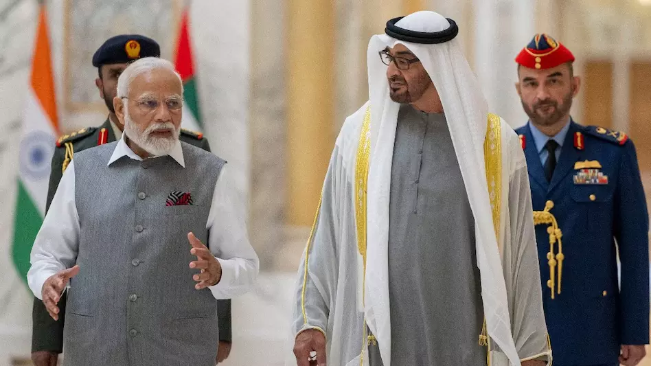 UAE के राष्ट्रपति आज भारत दौरे पर UAE के राष्ट्रपति आज भारत दौरे पर