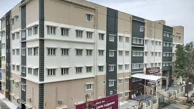 40 करोड़ का Gudiyatham जिला सरकारी अस्पताल उद्घाटन का इंतज़ार कर रहा है: जनता का विरोध 40 करोड़ का Gudiyatham जिला सरकारी अस्पताल उद्घाटन का इंतज़ार कर रहा है: जनता का विरोध