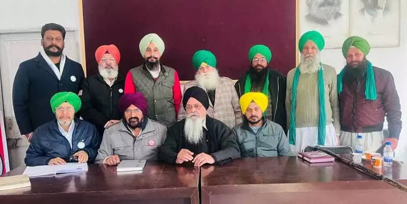 Ludhiana: किसान यूनियन ने प्राइवेटाइजेशन के खिलाफ संघर्ष तेज करने का संकल्प लिया Ludhiana: किसान यूनियन ने प्राइवेटाइजेशन के खिलाफ संघर्ष तेज करने का संकल्प लिया