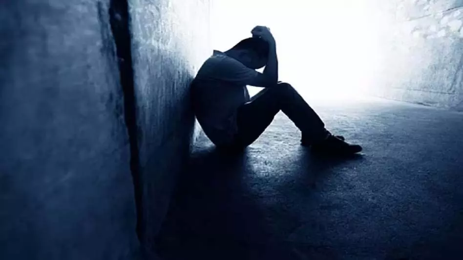 युवक आत्महत्या मामला: परिवार ने की कार्रवाई की मांग, कहा- न्याय के लिए किसी भी हद तक जाएंगे युवक आत्महत्या मामला: परिवार ने की कार्रवाई की मांग, कहा- न्याय के लिए किसी भी हद तक जाएंगे