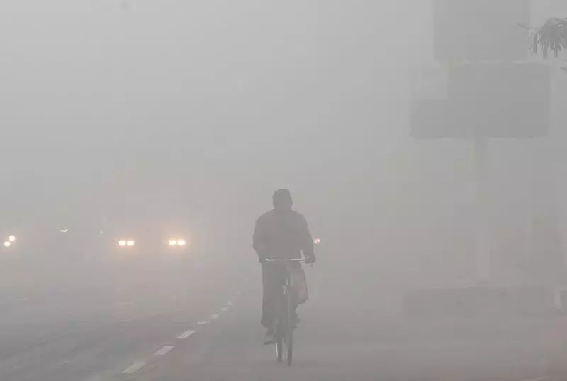 Jammu-कश्मीर के सोनमर्ग में -8.9°C तापमान, हिमाचल में हल्की बर्फबारी Jammu-कश्मीर के सोनमर्ग में -8.9°C तापमान, हिमाचल में हल्की बर्फबारी
