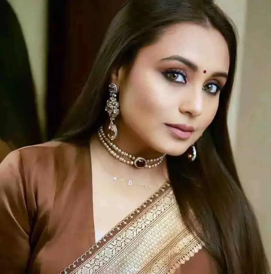मर्दानी 3 के किरदार में Rani मुखर्जी की एंट्री, कपिल शो में थमा हंगामा मर्दानी 3 के किरदार में Rani मुखर्जी की एंट्री, कपिल शो में थमा हंगामा