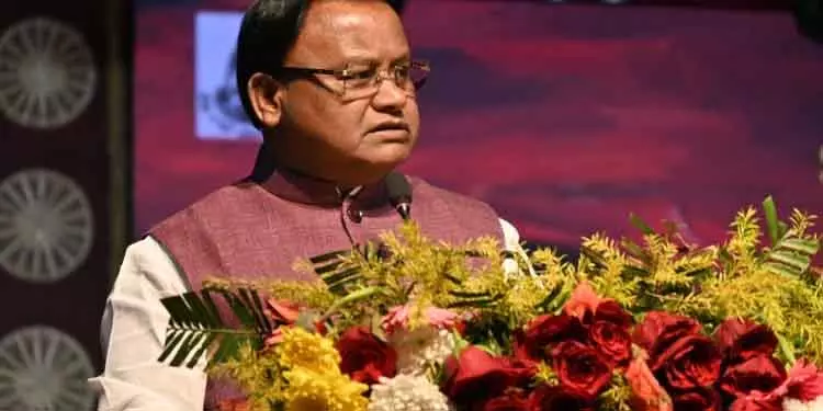 Kalahandi मुख्यमंत्री ने 891.39 करोड़ रुपये की विकास परियोजनाओं का उद्घाटन किया Kalahandi मुख्यमंत्री ने 891.39 करोड़ रुपये की विकास परियोजनाओं का उद्घाटन किया