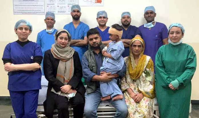 Narayana Hospital ने Kanso 3 का इस्तेमाल करके ऐतिहासिक कोक्लियर इम्प्लांट सर्जरी की Narayana Hospital ने Kanso 3 का इस्तेमाल करके ऐतिहासिक कोक्लियर इम्प्लांट सर्जरी की
