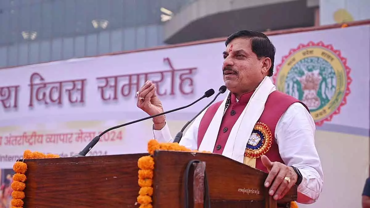 नौकरी मांगने वाले नहीं, नौकरी देने वाले बनें, CM ने दिल्ली यूनिवर्सिटी के स्टूडेंट्स को संबोधित किया नौकरी मांगने वाले नहीं, नौकरी देने वाले बनें, CM ने दिल्ली यूनिवर्सिटी के स्टूडेंट्स को संबोधित किया