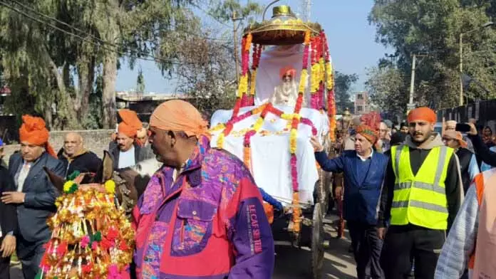Guru Ravidas Ji की शोभा यात्रा निकाली गई Guru Ravidas Ji की शोभा यात्रा निकाली गई
