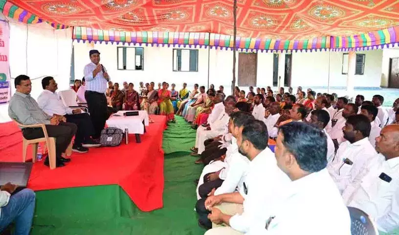 मेडक और आस-पास के इलाकों के 100 सरपंचों के लिए 5 दिन का Training Program मेडक और आस-पास के इलाकों के 100 सरपंचों के लिए 5 दिन का Training Program