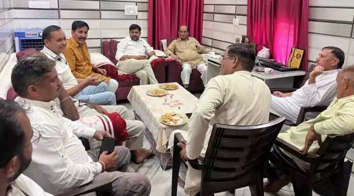 AICC ने MGNREGA का नाम बदलने पर BJP सरकार की आलोचना की AICC ने MGNREGA का नाम बदलने पर BJP सरकार की आलोचना की