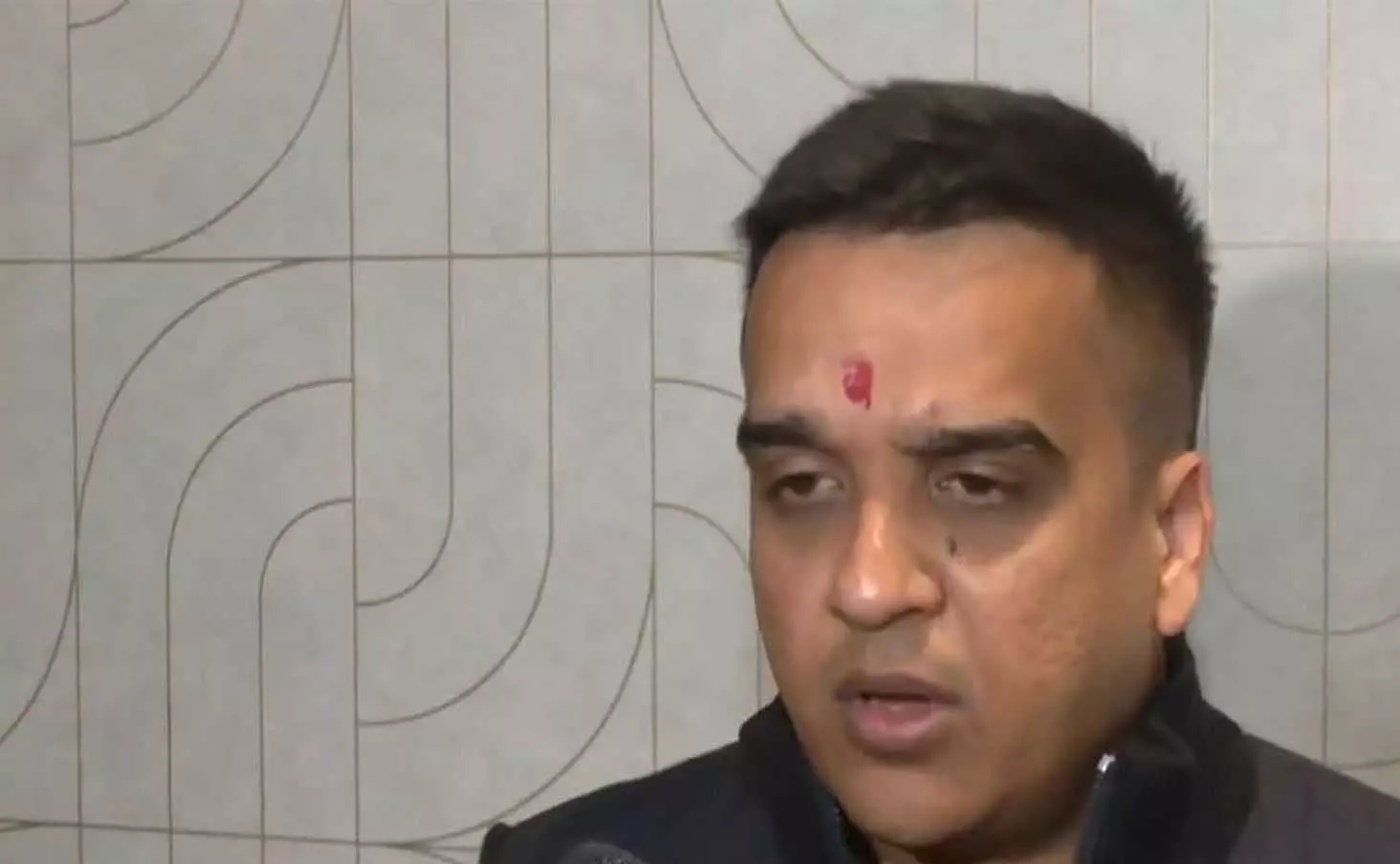 Gujarat के उपमुख्यमंत्री हर्ष संघवी विश्व आर्थिक मंच 2026 में भाग लेने के लिए दावोस रवाना हुए Gujarat के उपमुख्यमंत्री हर्ष संघवी विश्व आर्थिक मंच 2026 में भाग लेने के लिए दावोस रवाना हुए