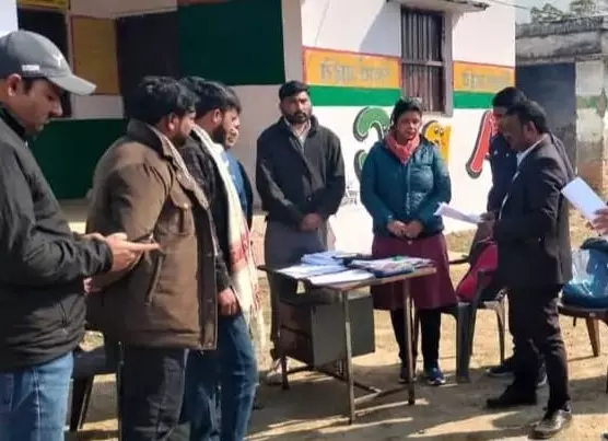 Bareilly Rural: फार्म‑6 भरने की लहर, चुनावी तैयारियां तेज़ Bareilly Rural: फार्म‑6 भरने की लहर, चुनावी तैयारियां तेज़