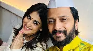 Riteish Genelia के बेटे को फुटबॉल मैच में विशेष सम्मान Riteish Genelia के बेटे को फुटबॉल मैच में विशेष सम्मान