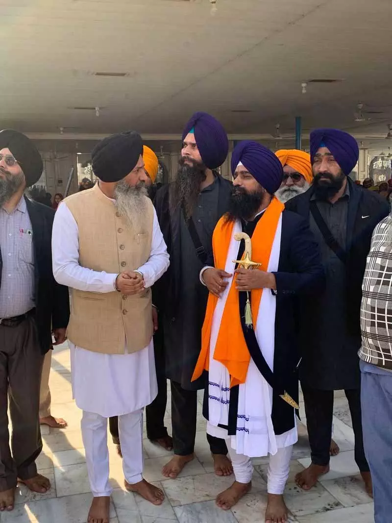 Akal Takht के कार्यवाहक जत्थेदार ने तरनतारन दरबार साहिब का दौरा किया Akal Takht के कार्यवाहक जत्थेदार ने तरनतारन दरबार साहिब का दौरा किया