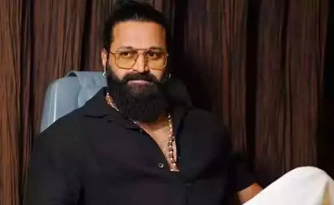 मुश्किल में कृष्णदेवराय: Rishabh Shetty की जगह बॉलीवुड स्टार ले सकता है एंट्री मुश्किल में कृष्णदेवराय: Rishabh Shetty की जगह बॉलीवुड स्टार ले सकता है एंट्री