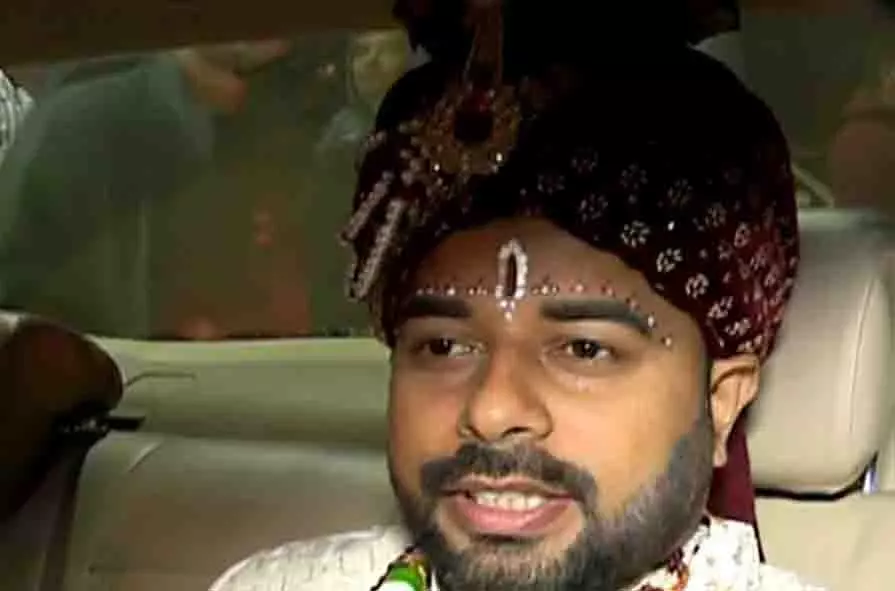 Bhubaneswar आश्रम में अनाथ महिला से शादी, सॉफ्टवेयर इंजीनियर ने दिलाई प्रेरणा Bhubaneswar आश्रम में अनाथ महिला से शादी, सॉफ्टवेयर इंजीनियर ने दिलाई प्रेरणा