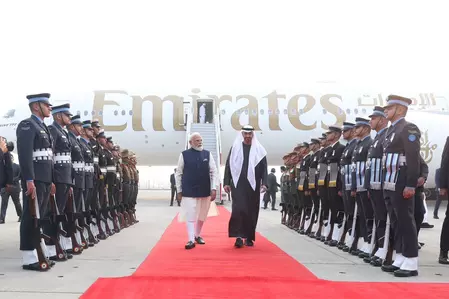 भारत-यूएई ने 2032 तक द्विपक्षीय व्यापार 200 अरब डॉलर करने का लक्ष्य तय किया भारत-यूएई ने 2032 तक द्विपक्षीय व्यापार 200 अरब डॉलर करने का लक्ष्य तय किया