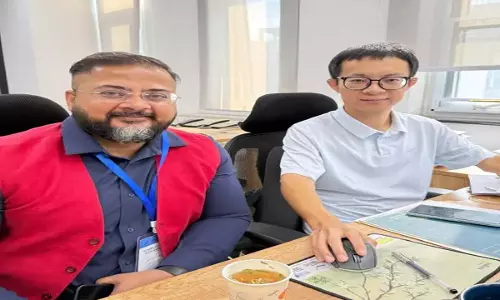 Nagaland: यूनी-चाइना टीम ने सेब-पत्ती के कचरे को जंग से बचाने वाली ढाल में बदला Nagaland: यूनी-चाइना टीम ने सेब-पत्ती के कचरे को जंग से बचाने वाली ढाल में बदला