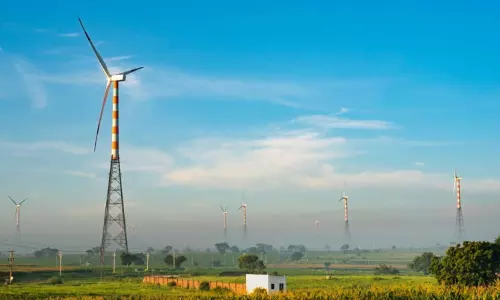 Parigi: हैदराबाद से 80 km दूर एक ट्रेंडिंग विंडमिल स्पॉट