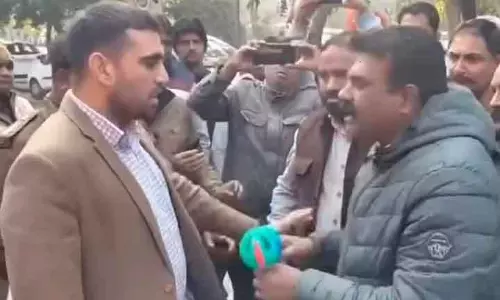 Kaithal अतिक्रमण के खिलाफ प्रदर्शन के दौरान कांग्रेस विधायक ने एसडीएम को ‘घबराया’