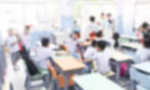 तिलक को लेकर भेदभाव, 8 साल के छात्र को London स्कूल में बदलाव पर मजबूर