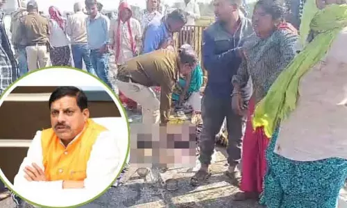 CM ने जबलपुर हादसे में मृतकों के परिजनों को ₹4 लाख और घायलों को ₹1 लाख देने की घोषणा की CM ने जबलपुर हादसे में मृतकों के परिजनों को ₹4 लाख और घायलों को ₹1 लाख देने की घोषणा की