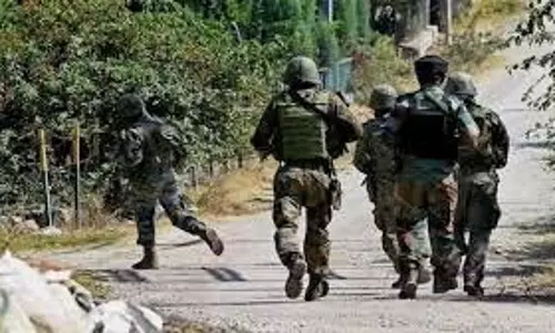 Himachal: आतंकी हमले के बाद चंबा की सीमाओं पर बढ़ाई चौकसी, हाई अलर्ट पर जवान Himachal: आतंकी हमले के बाद चंबा की सीमाओं पर बढ़ाई चौकसी, हाई अलर्ट पर जवान