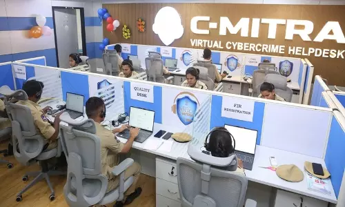 Hyderabad पुलिस की सी-मित्र पहल के तहत 10 दिनों में 100 साइबर क्राइम FIR दर्ज की Hyderabad पुलिस की सी-मित्र पहल के तहत 10 दिनों में 100 साइबर क्राइम FIR दर्ज की