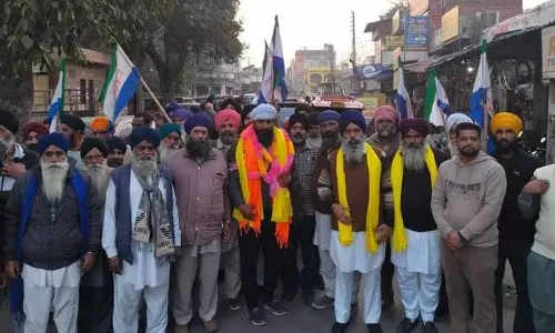 Punjab CM के मजीठा दौरे से एक दिन पहले हिरासत में लिए गए किसानों को पुलिस ने रिहा किया Punjab CM के मजीठा दौरे से एक दिन पहले हिरासत में लिए गए किसानों को पुलिस ने रिहा किया