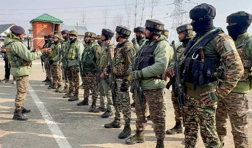 J&K: किश्तवाड़ में आतंकवादियों की तलाश के लिए बड़े पैमाने पर सर्च ऑपरेशन तीसरे दिन भी जारी