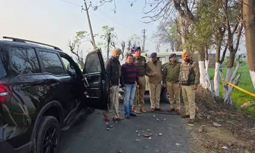 दोराहा शूटआउट: SHO के सीने में गोली लगी, वॉन्टेड क्रिमिनल घायल दोराहा शूटआउट: SHO के सीने में गोली लगी, वॉन्टेड क्रिमिनल घायल