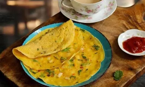 सुबह के नाश्ते से बनती है पूरे दिन की एनर्जी, इन चीजों से दें शरीर को भरपूर ताकत सुबह के नाश्ते से बनती है पूरे दिन की एनर्जी, इन चीजों से दें शरीर को भरपूर ताकत