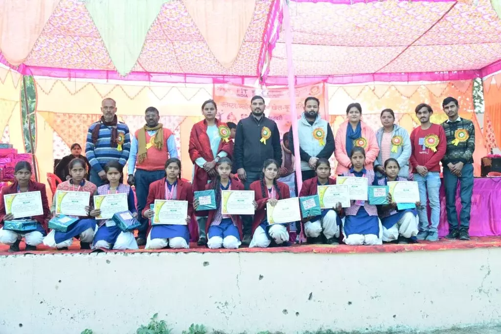 Farrukhabad: माय भारत खेल में युवा खिलाड़ी बने मुख्य आकर्षण Farrukhabad: माय भारत खेल में युवा खिलाड़ी बने मुख्य आकर्षण