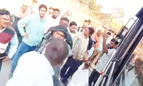 बस रोककर मारपीट, सूरजपुर में बदमाशों का उत्पात