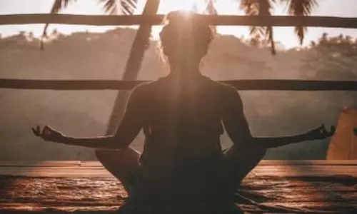 डिजिटल डिटॉक्स : तन-मन दोनों के लिए जरूरी स्क्रीन से ब्रेक, महसूस करेंगे फर्क