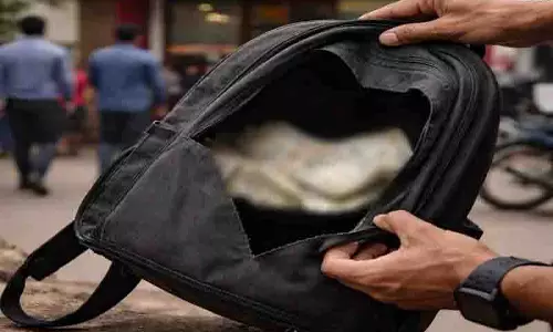 Bihar: भीड़भाड़ वाले बाज़ार में बदमाशों ने 1.40 लाख रुपये वाला बैग छीना