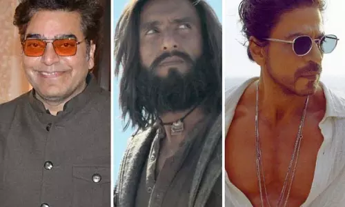 आशुतोष राणा ने Dhurandhar-YRF स्पाई यूनिवर्स की तुलना पर चुप्पी तोड़ी आशुतोष राणा ने Dhurandhar-YRF स्पाई यूनिवर्स की तुलना पर चुप्पी तोड़ी