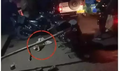 बच्चे का सिर कटा शव बरामद, पुलिस जांच में जुटी