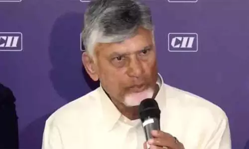देश में आने वाले विदेशी निवेश का 25 प्रतिशत आंध्र प्रदेश ने आकर्षित किया है: CM Chandrababu देश में आने वाले विदेशी निवेश का 25 प्रतिशत आंध्र प्रदेश ने आकर्षित किया है: CM Chandrababu