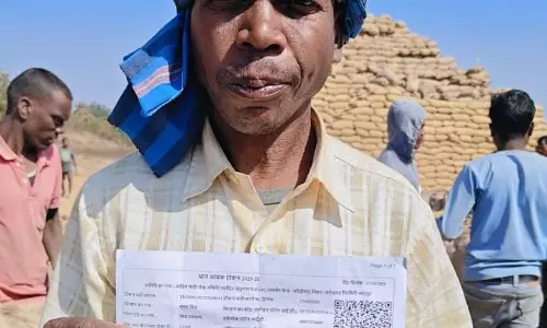 पारदर्शी धान खरीदी से किसान को मिला भरोसा पारदर्शी धान खरीदी से किसान को मिला भरोसा