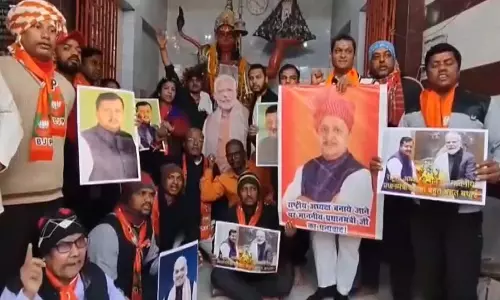 Patna में नितिन नबीन के कार्यभार संभालने पर जश्न