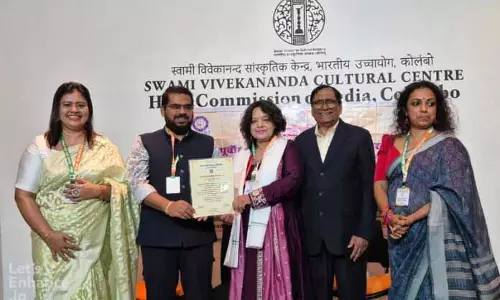 Dr. Anila Charak को भारत हिंदी गौरव सम्मान से सम्मानित किया गया