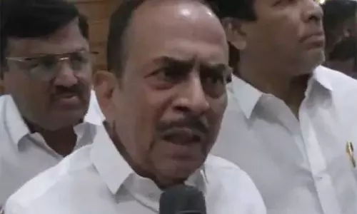 कांग्रेस फोन टैपिंग मामले का इस्तेमाल ध्यान भटकाने के लिए कर रही है: BRS के महमूद अली
