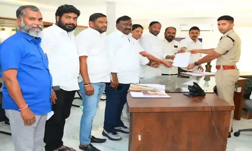 BRS नेताओं ने नलगोंडा एसपी से सीएम रेवंत रेड्डी के खिलाफ शिकायत दर्ज कराई