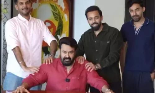 Mohanlal ने ममूटी स्टारर छठा पाचा का पहला टिकट खरीदा