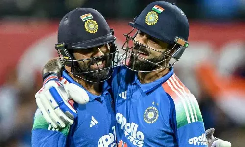 BCCI नया सेंट्रल कॉन्ट्रैक्ट सिस्टम ला सकता है, कोहली और रोहित की सैलरी में कटौती कर सकता BCCI नया सेंट्रल कॉन्ट्रैक्ट सिस्टम ला सकता है, कोहली और रोहित की सैलरी में कटौती कर सकता