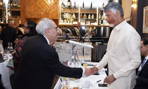 Andhra Pradesh से बेहतर निवेश की कोई जगह नहीं: सीएम चंद्रबाबू नायडू Andhra Pradesh से बेहतर निवेश की कोई जगह नहीं: सीएम चंद्रबाबू नायडू