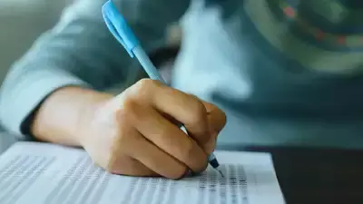 Bareilly: सेमेस्टर परीक्षा में निरीक्षकों की कमी, छात्रों में हलचल