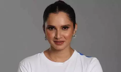 Sania Mirza ने महिला एथलीटों को सपोर्ट करने के लिए द नेक्स्ट सेट लॉन्च किया Sania Mirza ने महिला एथलीटों को सपोर्ट करने के लिए द नेक्स्ट सेट लॉन्च किया