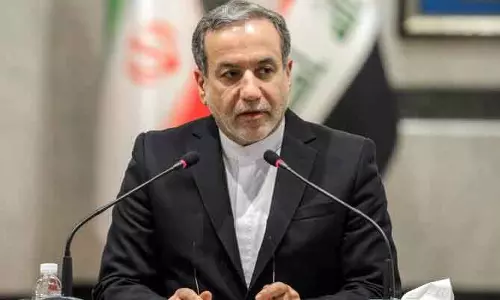Iran ने WEF को घेरा: दावोस का न्योता रद्द होने पर लगाए दोहरे मापदंड के आरोप Iran ने WEF को घेरा: दावोस का न्योता रद्द होने पर लगाए दोहरे मापदंड के आरोप